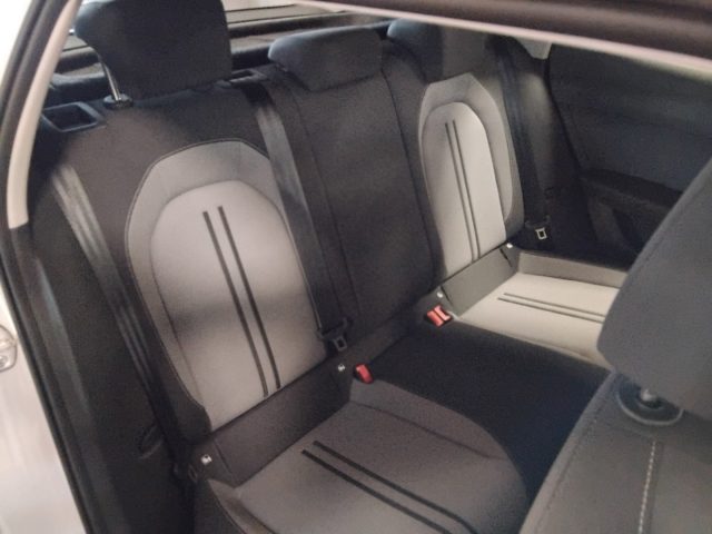SEAT LEON 1.0 ETSI DSG BUSINESS MHEV C/GRI - foto 11