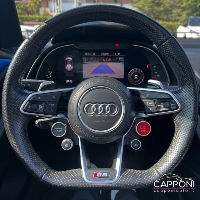 AUDI R8 SPYDER 5.2 FSI QUATTRO S TRONIC  - foto 7