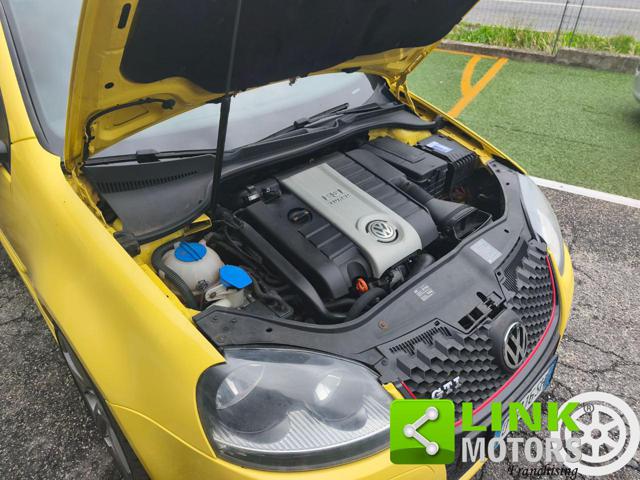 VOLKSWAGEN GOLF PIRELLI - foto 18