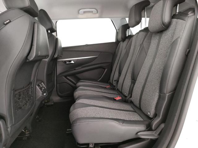 PEUGEOT 5008 BLUEHDI 130 S&S EAT8 ALLURE 7 P. - foto 17