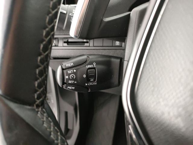 PEUGEOT 5008 BLUEHDI 130 S&S EAT8 ALLURE 7 P. - foto 8