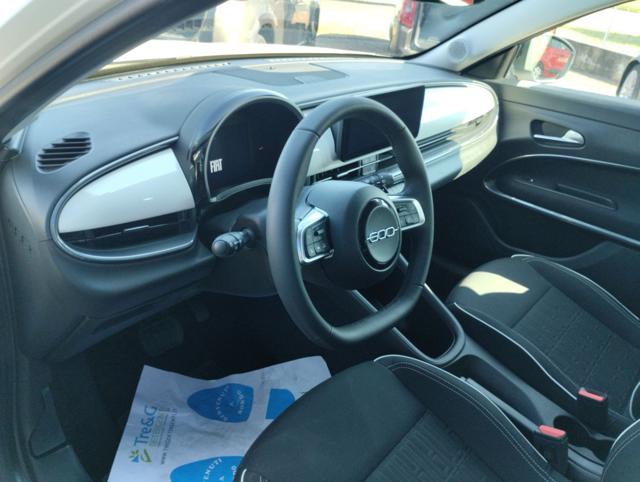 FIAT 600 HYBRID 145 CV DCT MHEV - foto 10