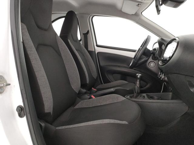 TOYOTA AYGO X 1.0 VVT-I 72 CV 5 PORTE ACTIVE - foto 7