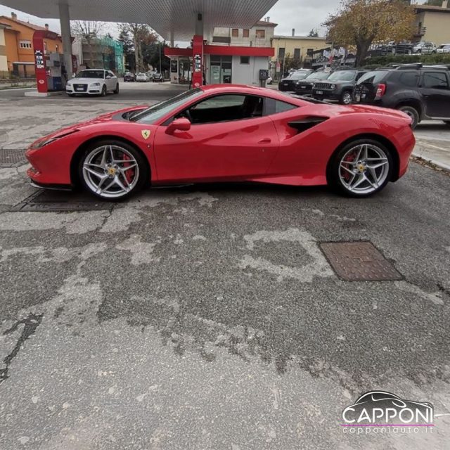 FERRARI F8 TRIBUTO - foto 2