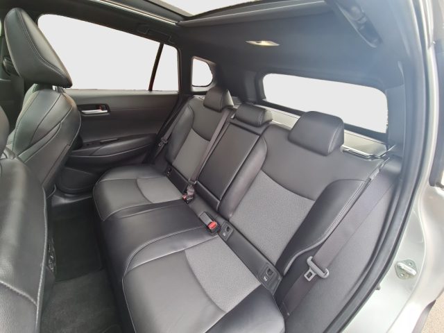 TOYOTA COROLLA CROSS 2.0 HYBRID 197 CV E-CVT LOUNGE - foto 12