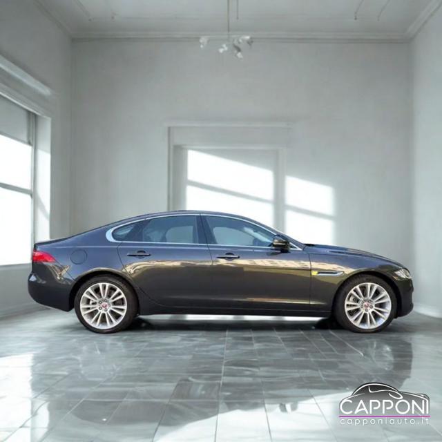 JAGUAR XF 2.0 D 180 CV AWD AUT. - foto 3
