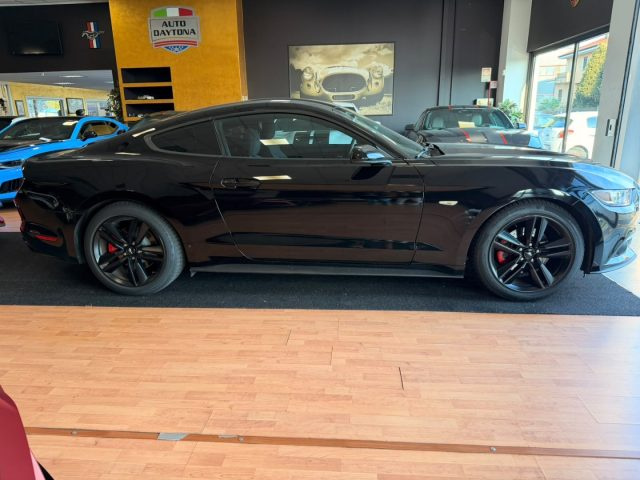FORD MUSTANG FASTBACK 3.7 V6 AUTOMATICA - foto 10