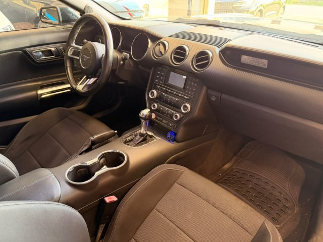 FORD MUSTANG FASTBACK 3.7 V6 AUTOMATICA - foto 20