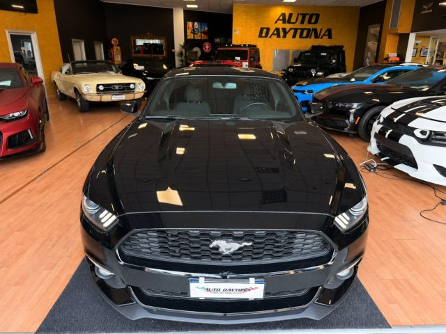 FORD MUSTANG FASTBACK 3.7 V6 AUTOMATICA - foto 4