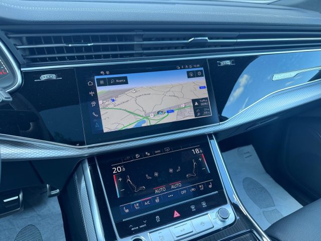 AUDI Q8 55 TFSIE TIPTRONIC QUATTRO S-LIN - foto 8