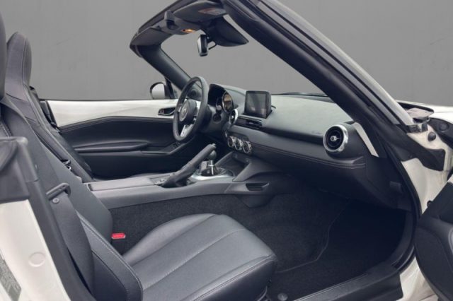 MAZDA MX-5 1.5L SKYACTIV-G EXCEED - foto 8