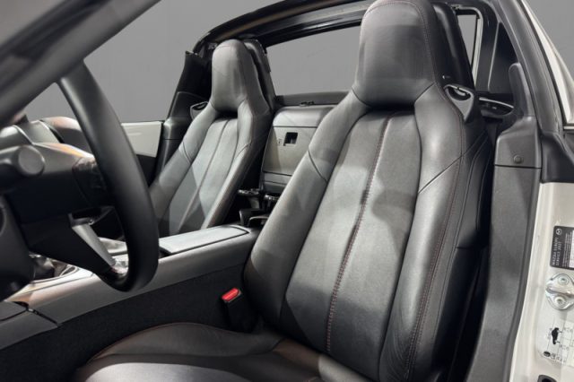 MAZDA MX-5 2.0L SKYACTIV-G RF SPORT - foto 7