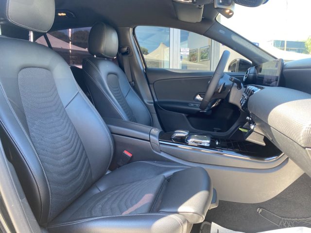 MERCEDES-BENZ A 180 D AUTOMATIC SPORT - foto 11