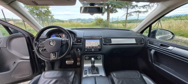 VOLKSWAGEN TOUAREG 3.0 TDI V6 TIPTRONIC BLUEMOTION  - foto 6