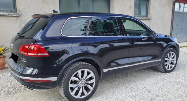 VOLKSWAGEN TOUAREG 3.0 TDI V6 TIPTRONIC BLUEMOTION  - foto 2