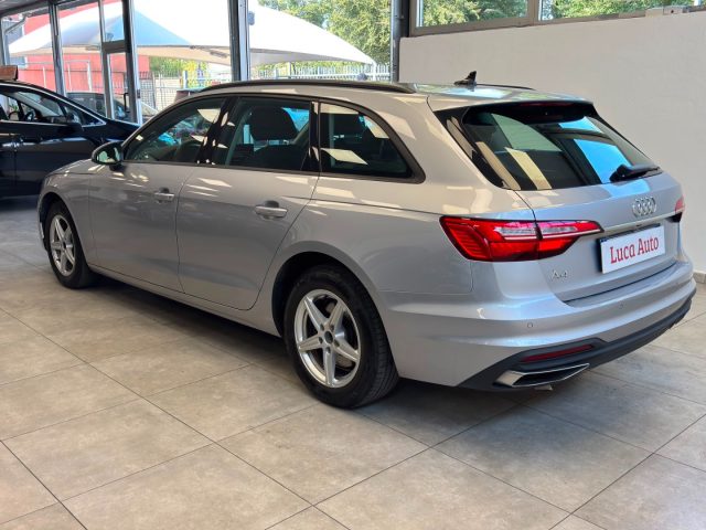 AUDI A4 AVANT 30 TDI 136CV S TRONIC *UNI - foto 6
