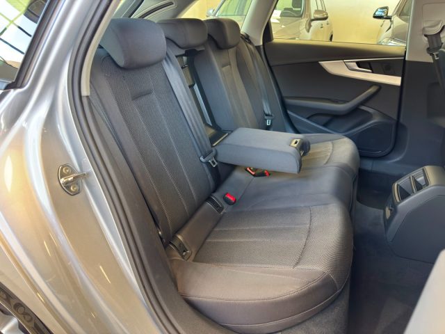 AUDI A4 AVANT 30 TDI 136CV S TRONIC *UNI - foto 15