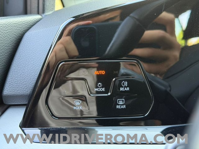 VOLKSWAGEN GOLF GOLF 2.0 TDI  115CV DSG - foto 17