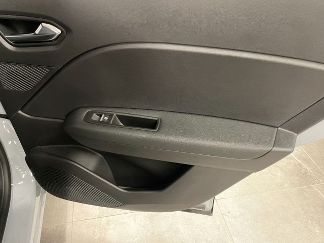 RENAULT CAPTUR 1.2 ECO-G 120 CV GPL TECHNO KM0  - foto 16