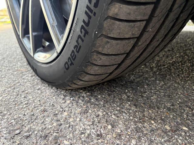 BMW 320 D 48V  TOURING - foto 10