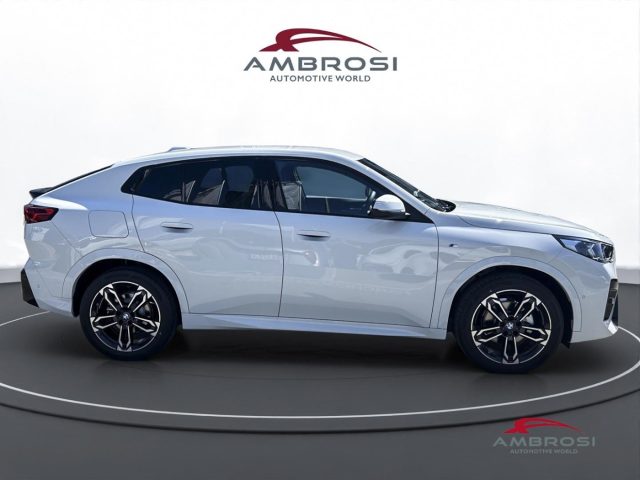 BMW X2 SDRIVE20I MSPORT PREMIUM PACKAGE - foto 4
