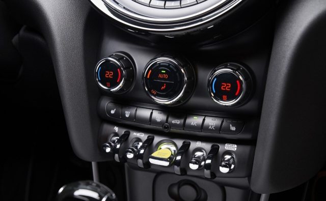 MINI COOPER SE RESOLUTE - foto 5