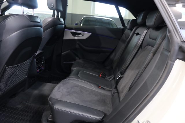 AUDI Q8 55 TFSI QUATTRO TIPTRONIC SPORT - foto 16