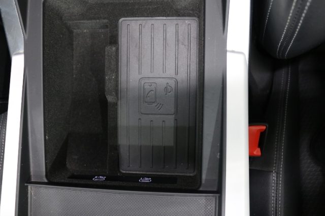 AUDI Q8 55 TFSI QUATTRO TIPTRONIC SPORT - foto 28