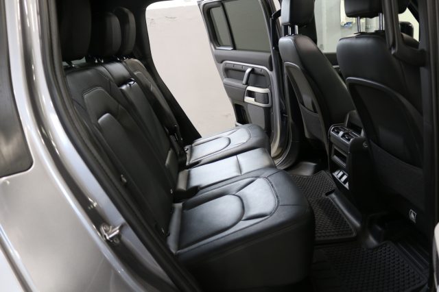 LAND ROVER DEFENDER 110 3.0D I6 200 CV  X-DYNAMIC SE - foto 12