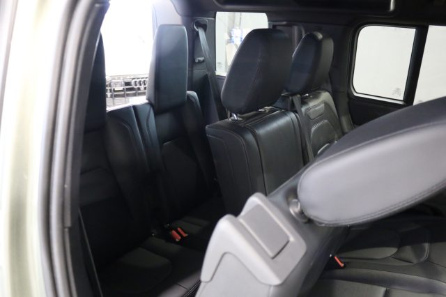 LAND ROVER DEFENDER 110 3.0D I6 250 CV AWD  X-DYNAMI - foto 18