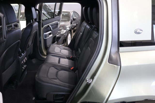 LAND ROVER DEFENDER 110 3.0D I6 250 CV AWD  X-DYNAMI - foto 22