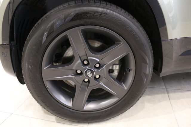 LAND ROVER DEFENDER 110 3.0D I6 250 CV AWD  X-DYNAMI - foto 8