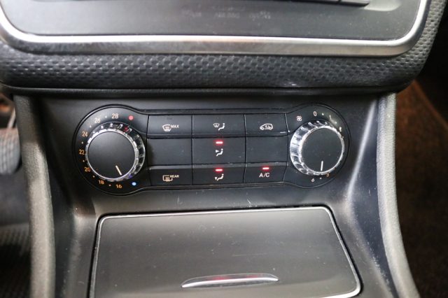 MERCEDES-BENZ A 180 D AUTOMATIC PREMIUM - foto 16