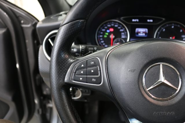 MERCEDES-BENZ A 180 D AUTOMATIC PREMIUM - foto 9