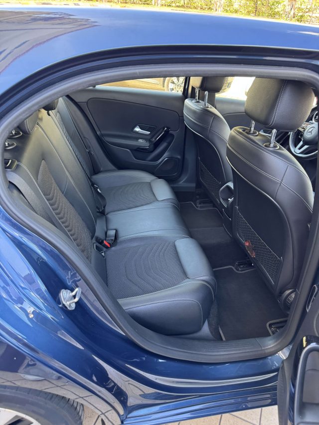 MERCEDES-BENZ A 180 D SPORT CAMBIO AUTOMATICO - foto 8
