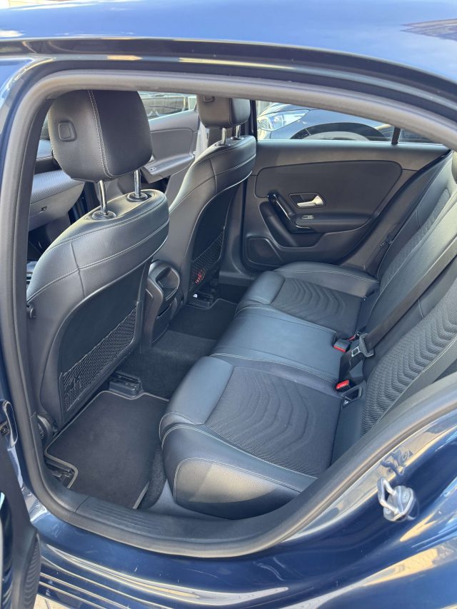 MERCEDES-BENZ A 180 D SPORT CAMBIO AUTOMATICO - foto 9