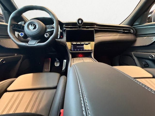 MASERATI GRECALE MY27 MHEV 250 CV AWD MODENA - foto 9
