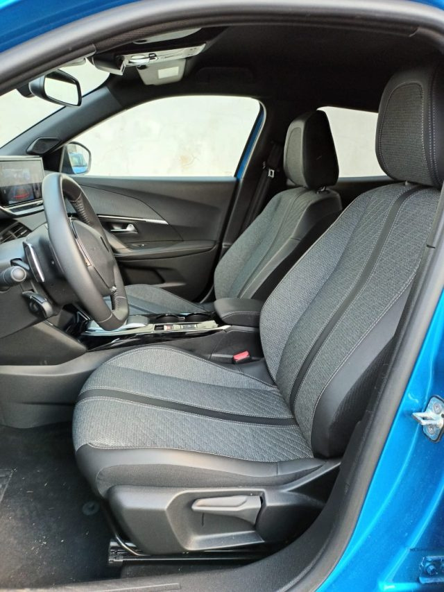 PEUGEOT 2008 1200 PURETECH ALLURE 130CV EAT8  - foto 5