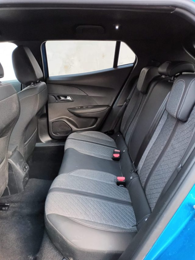 PEUGEOT 2008 1200 PURETECH ALLURE 130CV EAT8  - foto 6