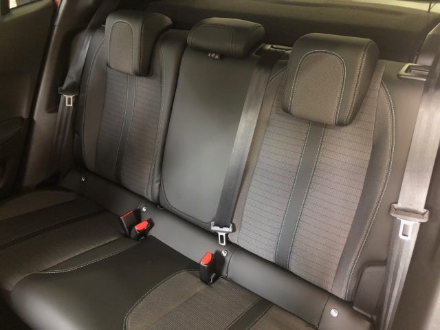 PEUGEOT 2008 PURETECH 130 S&S ALLURE - foto 8