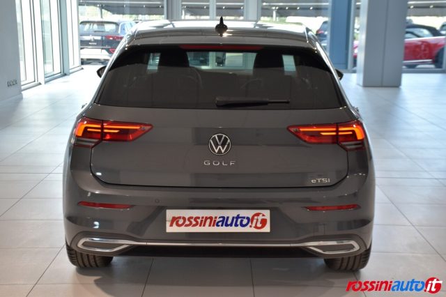 VOLKSWAGEN GOLF 8 1.5 ETSI 131 CV DSG STYLE + NA - foto 4