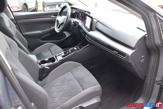 VOLKSWAGEN GOLF 8 1.5 ETSI 131 CV DSG STYLE + NA - foto 14