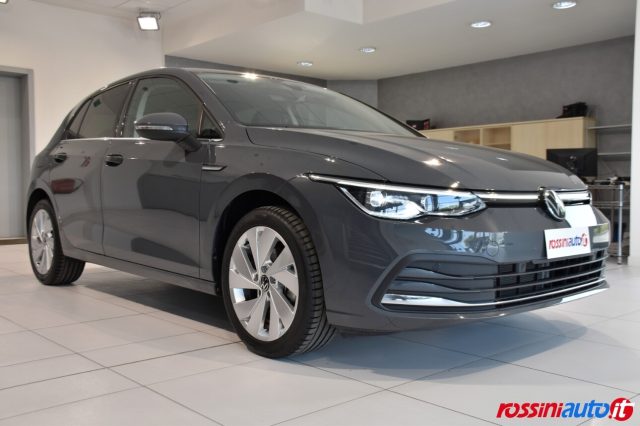 VOLKSWAGEN GOLF 8 1.5 ETSI 131 CV DSG STYLE + NA - foto 26