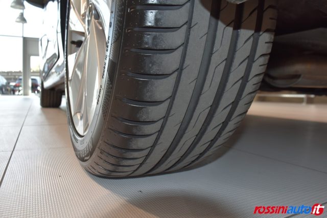 VOLKSWAGEN GOLF 8 1.5 ETSI 131 CV DSG STYLE + NA - foto 21