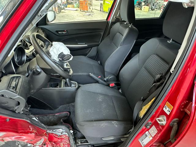 SUZUKI SWIFT 1.2 HYBRID TOP - foto 13