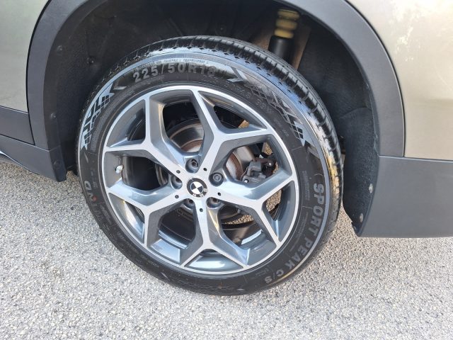 BMW X1 SDRIVE18D XLINE - foto 11