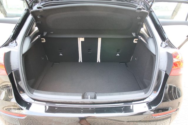 MERCEDES-BENZ A 180 D AUTOMATIC PROGRESSIVE ADVANCED - foto 17