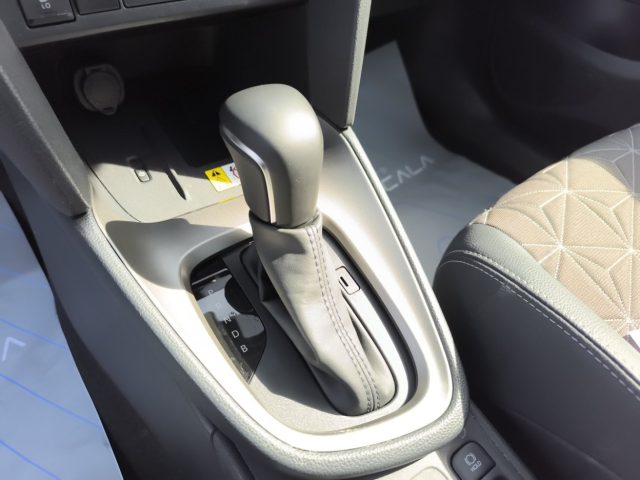TOYOTA YARIS CROSS 1.5 HYBRID 5P. E-CVT LOUNGE - foto 10