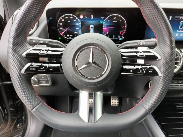 MERCEDES-BENZ GLA 200 D AMG PREMIUM 150CV AUTO PACK LU - foto 18