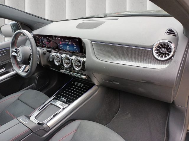 MERCEDES-BENZ GLA 200 D AMG PREMIUM 150CV AUTO PACK LU - foto 12
